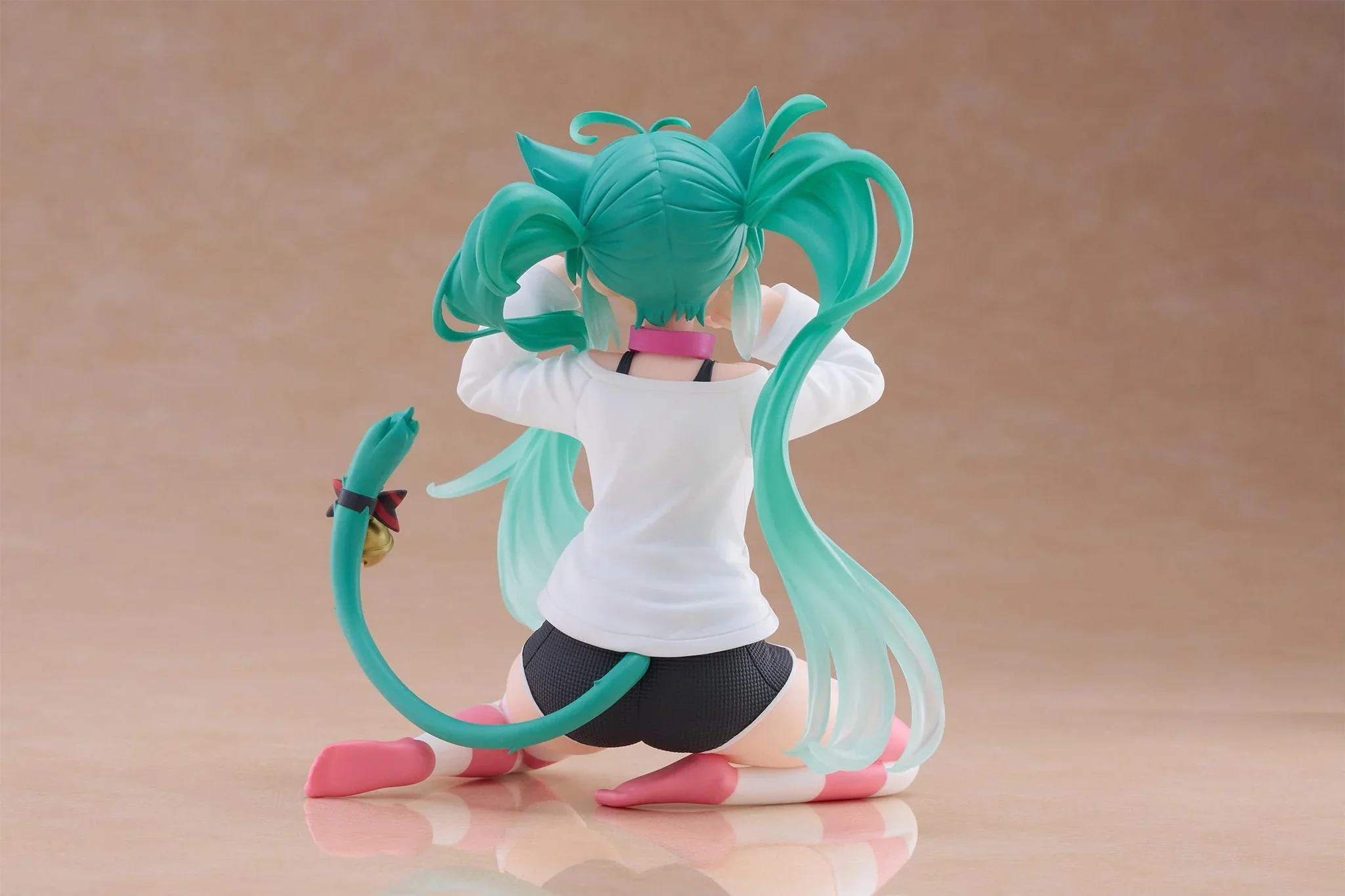 【Pre-Order】Hatsune Miku - Hatsune Miku Desktop Cute Figure (Cat Ear T-Shirt Ver.) - Image 5